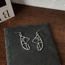 Load image into Gallery viewer, Punk Human Face Drop Earrings