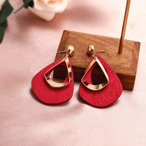 Women Gold Earrings