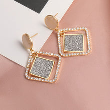 Load image into Gallery viewer, Women Gold Earrings
