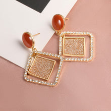 Load image into Gallery viewer, Women Gold Earrings
